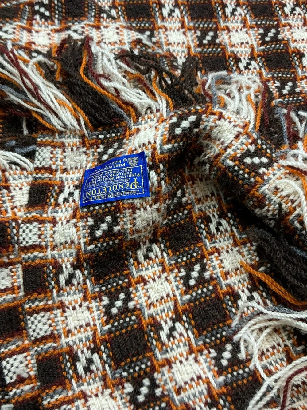 Vintage Pendleton 70s 100% virgin wool textured throw blanket 46 x 65 USA made